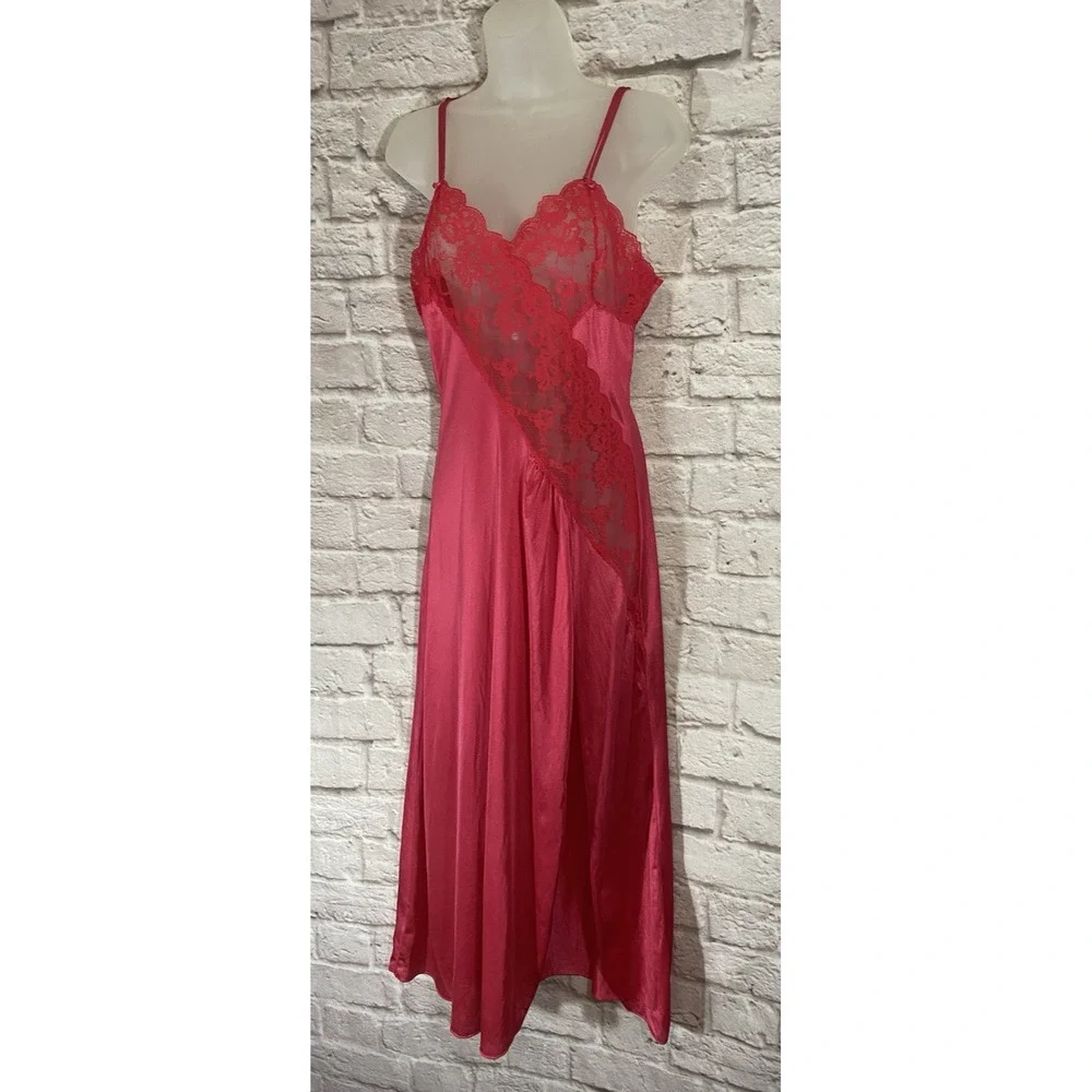 Shannon Lee vintage pink